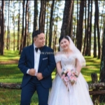 Ảnh cưới chụp trong studio giá khuyến mãi bao hời