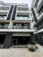 Bán biệt thự song lập phố nguyên hồng, đống đa, đẳng cấp thượng lưu, 5 tầng, mt