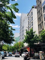 Bán cặp đất hoàng kế viêm, tặng nhà 3 tầng cho thuê có dòng tiền. lh: 0905233234