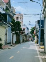 Bán đất đức thượng ,diện tích 80m2,mặt tiền 5.6m,trục chính ô tô tránh ,kinh