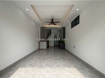 Bán gấp nhà an trai, 30.4m, 5 tầng , nội thất xịn, ô tô đỗ cổng, view hồ thoáng