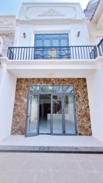 Bán nhà 1 trệt 1 lầu biên hòa,shr đường 2 xe hơi,gần tttm aeon mall biên hòa