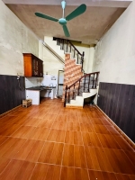 Bán nhà 3 tầng, 28m2, ngõ gốc đề phố minh khai - giá chỉ 2 tỷ x