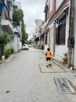 Bán nhà 5 tầng mới cứng - phố thạch bàn, long biên
💰 giá: 6.5 tỷ . chính chủ