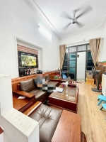 Bán nhà đẹp dân xây tư đình – 41m2 – 6,05 tỷ – ngõ ô tô thông – full nội thất