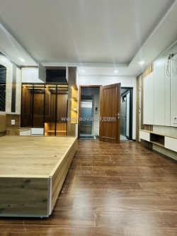 Bán nhà đội cấn, thang máy full nội thất 36m mt4 8 tỷ