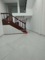 Bán nhà lê trọng tấn, phân lô quân đội, ô tô đỗ cửa, 12.9 tỷ