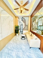 Bán nhà lĩnh nam 25m 3 tầng 2 ngủ full nội thất giá 2.88 tỷ nhà chưa sổ