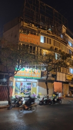 Bán nhà mặt phố võ chí công – 49m², 5 tầng, mặt tiền 7.8m, sổ đỏ chính chủ