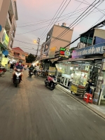 Bán nhà mặt tiền 9,3x25m giá 13,9 tỷ đường hiệp thành 6