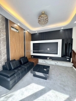 Bán nhà nguyễn văn cừ, long biên, thang máy, full nội thất, 20m ra ô tô tránh,