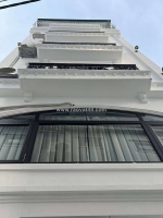 Bán nhà phố nguyễn văn cừ, long biên, 45m2, 6 tầng, thang máy, giá nhỉnh 13 tỷ.