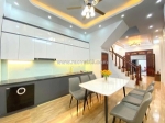 Bán nhà trung kính – lô góc 2 mặt thoáng – 30m² x 5t, chỉ 8.6 tỷ (tl)