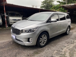 Cần bán xe  kia sedona 3.3 sản xuất năm  2015