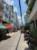 Cần tiền bán gấp nhà hxh nguyễn thị tần, p2 q8, dt: 50m2( 4 x 12m) 3tầng, chỉ