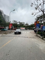 Đất giang biên -long biên - vị trí đẹp – ô tô tránh – gần hồ – cạnh vinhomes