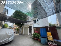 Đất lớn 5x20m, hẻm lớn 7m, đắc địa gần cao đẳng điện lực q12, giá rẻ