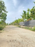 Ea bhốk- cư kuin- đắk lắk dt 6000m2 thực tế 8000m2 sẵn thổ cư 400m2 đường bê