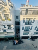 Gò vấp khu phân lô 4 tầng 4x15m gara ô tô ngay cv làng hoa giá chỉ 7.x tỷ