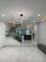 Hot, bán gấp nhà kdc phú lợi,  vị trí đẹp dt: 100m2 (5x 20m) 4t, 4pn, 5wc chỉ