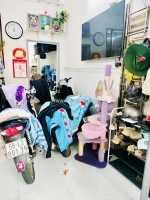 Hot, cần bán gấp nhà nở hậu giá rẽ đường 16 [p4, q8] 44m2 (3.6x12m), 2t. 3pn