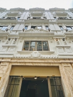 Hxh tránh, ngang 4,8m, xây mới 5 tầng,full nt gõ đỏ, kdc khép kín nhình 7 tỷ