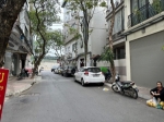 Mặt ngõ kim mã - 30m ra mặt phố - building 7 tầng thang máy - giá 20 tỷ