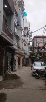 Mặt ngõ nguyễn văn huyên - 20m ra phố - ôtô vào nhà - giá 19 tỷ