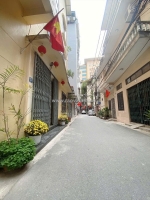 Mặt ngõ phan đình giót - 10m ra phố - lô góc, ôtô tránh - mặt tiền siêu khủng -