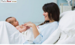 Mẹ sau sinh có nên nằm nhiều không?