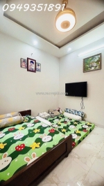 Nhà 2tầng ngang 5,2m 113m2 2pn shr hoàn công đủ giá 7,3tỷ 
lh 09493591 mr