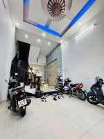 Nhà 4 tầng cạnh tuyến metro thủ đức - phước long b - chỉ 7 tỷ hơn tí