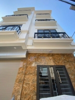 Nhà 4 xây mới kinh koong, diễn tích rộng 57m2 mt 6,5m ô tô 7 chổ vào nhà giá