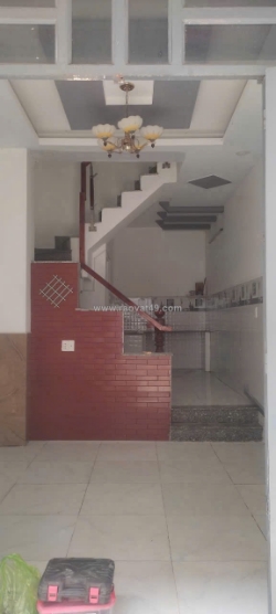 Nhà 4x10m 3pn 3wc, xe hơi đỗ cửa, hà huy giáp vào gần