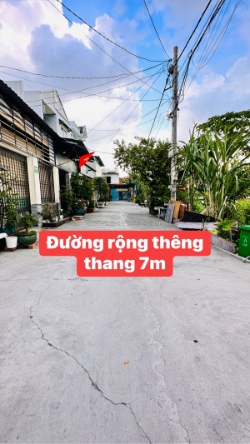 Nhà 4x16m, đường 7m thông, gần uỷ ban p thạnh xuân, sân xe hơi