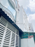 Nhà mới 5 tầng cách nặt tiền 15m hẻm thẳng xe hơi sổ vuông 47m2 gía 8,25 tỷ