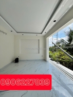 Nhà mới keng với thiết kế cực hiên đại,cát lái,gần bệnh viện lê văn thịnh,thủ