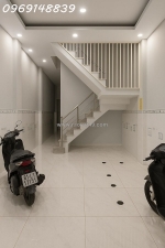 Siêu phẩm 3 tầng – 8 phòng ngay khuông việt – đầm sen