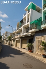 Siêu phẩm 3t mt 4.4m ngay chợ vải phú thọ hòa