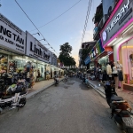 Trâu quỳ, gia lâm, phố kinh doanh 10m 2 xe tải tránh. 65m2, 4,6m x 14m. giá đầu