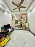 Trung tâm quận hai bà trưng 38m - 5 tầng - lô góc - ngõ thông - kinh doanh -