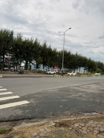 + biển nguyễn tất thành, đất diện tích rộng, đối diện khu phức hợp của vũ nhôm