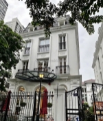 Bán bt đơn lập embassy garden - giá  tỷ - cho thuê dòng tiền 2tỷ/năm.