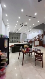 Bán đất tặng nhà 4t, 192m2, mt10m, 14.7 tỷ, mp, kd. thụy lâm, đông anh.