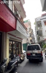 Bán gấp nhà nguyễn khang - cầu giấy - 42m² -mt4m- oto- 5 tầng - chỉ hơn