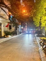 Bán gấp nhà vương thừa vũ mặt ngõ thông ô tô tránh kinh doanh, 48m, 13.5 tỷ.