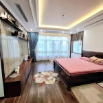 Bán liền kề vin hàm nghi - 98m² x 5 tầng thang máy - full nội thất - kinh