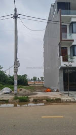 Bán lô đất băng 1 đường nguyễn văn linh