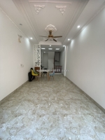 Bán nhà 5 tầng gần mặt phố việt hưng – diện tích rộng – ở ngay – giá chỉ 5.x tỷ!