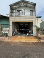 Bán nhà bát khối 16 tỷ 100m view hồ điều hòa, long biên